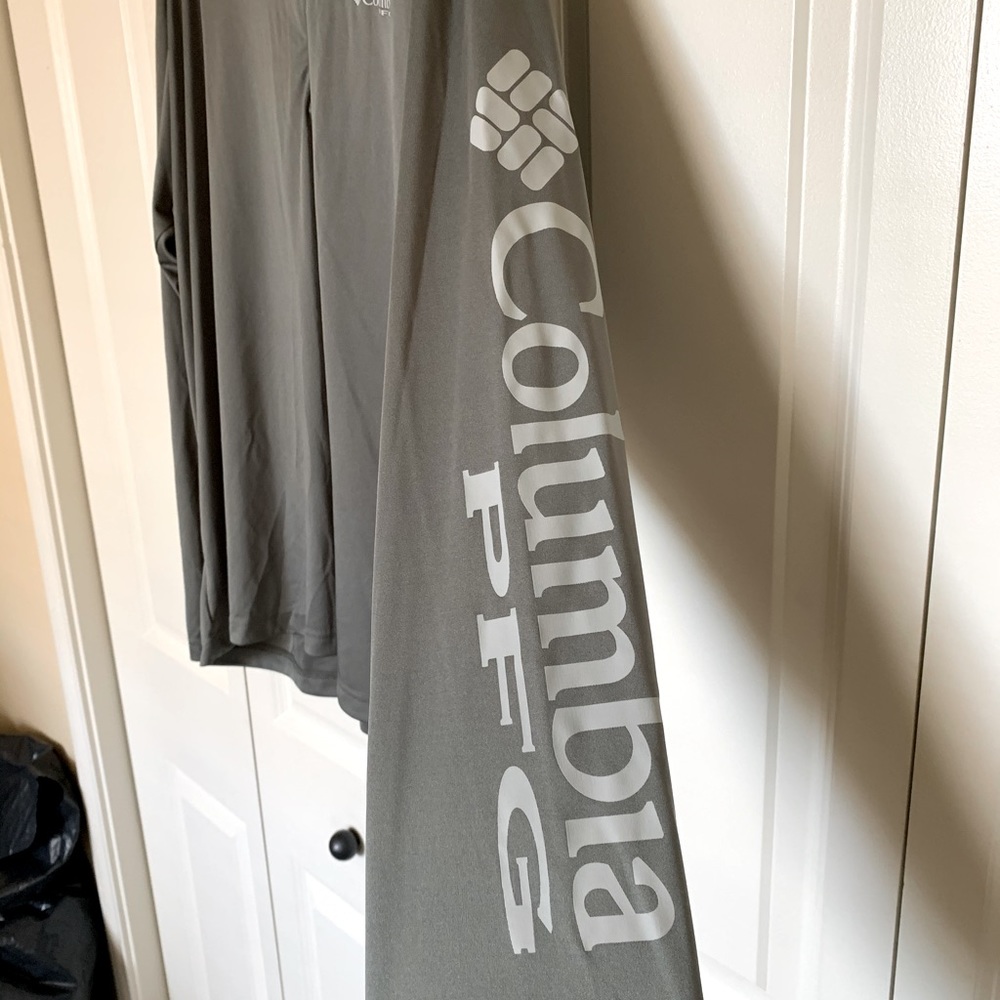 Men pullover shirt
